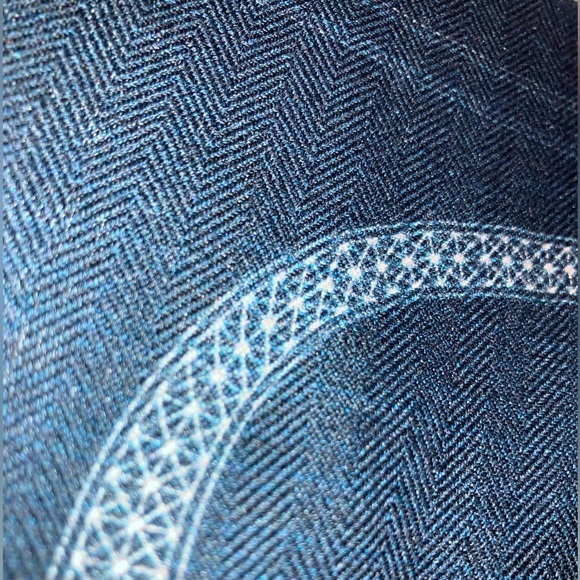 30% silk 70% wool blend scarf bandana reversible equestrian - Picture 6 of 6